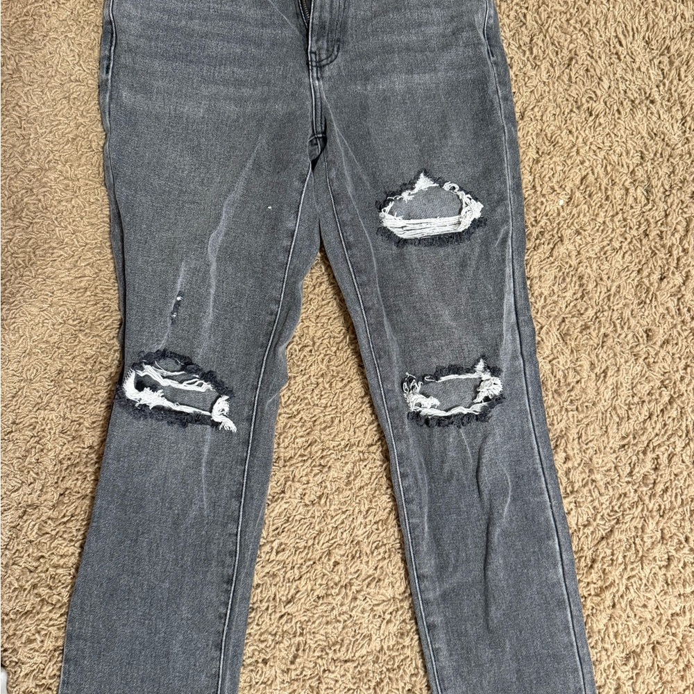 Distressed Gray Women's Jeans